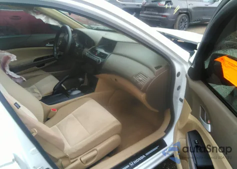 2010 Honda Accord 2.4 Lx из США, поврежденный, VIN 1HGCP2F37AA190348